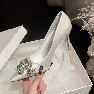 Chaussures à talons en strass, sexy, élégantes, en soie blanche, talons fins de luxe pour femmes - Product Image 3