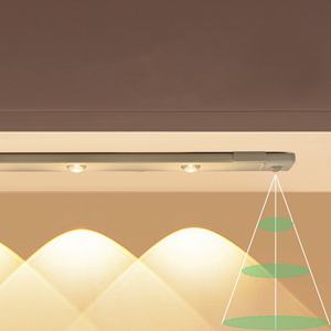 Lampe de placard sans fil magnétique rechargeable avec détecteur de mouvement, lumière sous l'armoire, lampe de placard lumineuse - Product Image 4