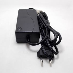 <span class=keywords><strong>Chargeur</strong></span> de batterie électrique 24V 2A <span class=keywords><strong>pour</strong></span> scooter et <span class=keywords><strong>trottinette</strong></span> 24V 2 A <span class=keywords><strong>Razor</strong></span> Dirt Quad ATV - Product Image 2