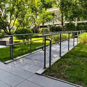 Высококачественные настраиваемые ограждения для мостов из цинковой стали с алмазной отражающей поверхностью — комплексное решение для мостов - Product Image 4