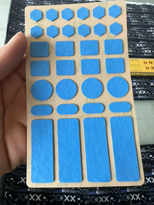 Blu (Stock AE)