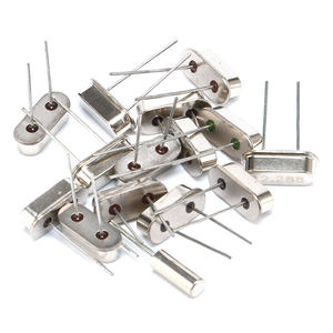 Paquetes <span class=keywords><strong>de</strong></span> <span class=keywords><strong>osciladores</strong></span> <span class=keywords><strong>de</strong></span> <span class=keywords><strong>cristal</strong></span> <span class=keywords><strong>de</strong></span> orificio pasante <span class=keywords><strong>de</strong></span> uso común: 11.0592M, 12M, 32.768K, 16M, etc. 15 <span class=keywords><strong>Tipos</strong></span>, 1 Pieza <span class=keywords><strong>de</strong></span> Cada Uno, 15 Piezas en Total - Product Image 1