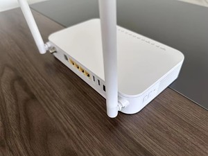 <span class=keywords><strong>Modem</strong></span> <span class=keywords><strong>fibre</strong></span> <span class=keywords><strong>optique</strong></span> Wi-Fi Jinglai Network F668V 4GE CATV à double bande 2.4G/5G pour FTTH GPON ONU 1POTS, vente chaude - Product Image 2