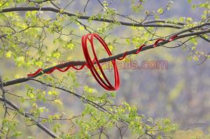 Jardín al aire libre Cuerda de plástico Rama de árbol Espiral Pájaro Vuelo Desviador Repelente de pájaros - Product Image 4