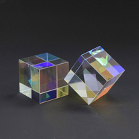 Verre optique personnalisé, nouveau, fabricant chinois, prisme xcube 30MM avec boîte-cadeau