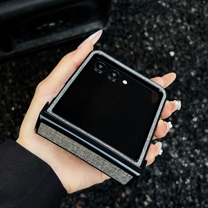 Funda de cuerpo completo de cuero de tela de protección de bisagra para <span class=keywords><strong>Motorola</strong></span> <span class=keywords><strong>Razr</strong></span> 60 50 40 Ultra 60 50 <span class=keywords><strong>Razr</strong></span> + 2025 cubierta de carga inalámbrica plegable - Product Image 4