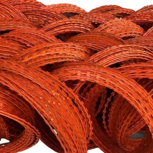 Fil barbelé en acier inoxydable galvanisé calibre 16, rouleau <span class=keywords><strong>de</strong></span> 500 m, protection renforcée, <span class=keywords><strong>prix</strong></span> abordable, clôture, portail, échantillons gratuits disponibles - Product Image 5