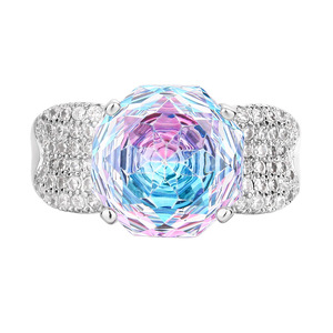 เครื่องประดับคุณภาพสูง แหวนทองแดงรักษ์โลก ทรงโรสคัต 12 มม. ประดับเพชรซิร์คอนไล่สี แหวนวงใหญ่หลากสีสันสำหรับผู้หญิง - Product Image 1