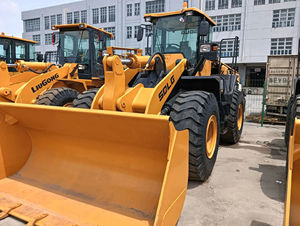 Chargeur frontal compact d'occasion pour travaux lourds de 5 tonnes avec pompe et engrenage moteur - Série L958F LG956 - Product Image 3