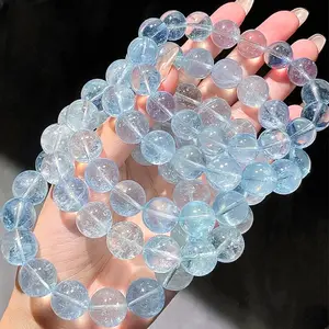 Venta al por mayor piedras aguamarina pulseras naturales Procesamiento de piedra de cristal pulseras de Aguamarina de cristal para la venta