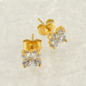 Zogxin Stud Earrings 18K Gold Plated Zircon Four Leaf Clover Women Fashion Jewelry - Product Image 3