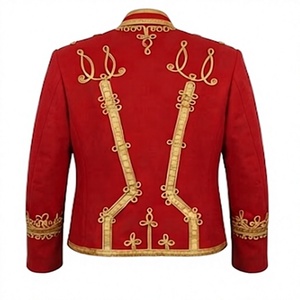เสื้อแจ็คเก็ตผู้ชายปักลายสีแดง ลายตัวอักษรสีทอง แขนเสื้อปกติ สไตล์ยูนิฟอร์ม ทรงพอดีตัว - Product Image 3