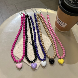 Moda fatta <span class=keywords><strong>a</strong></span> mano con perline colorate collana girocollo Y2K carine Color caramella perline in acrilico amore cuore ciondolo collane per donne ragazze - Product Image 2
