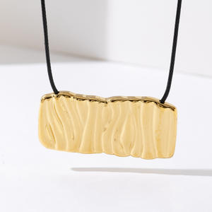 Moda tendencia joyería declaración deslustre libre largo PU cuero Acero inoxidable rectángulo colgante babero collar - Product Image 3