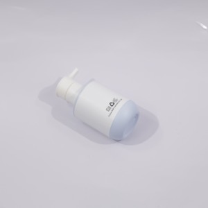 Fabrika OEM ODM Cilt Bakımı HİYALÜRONİK ASİT TEMİZLEYİCİ JEL Nemlendirici ve Yatıştırıcı - Product Image 4