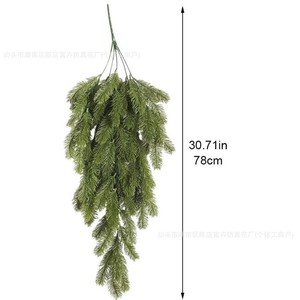 Guirlandes artificielles en aiguilles de pin vertes et blanches givrées, bouquet en plastique pour décorations de Noël intérieures et extérieures, décoration murale et de jardin - Product Image 5