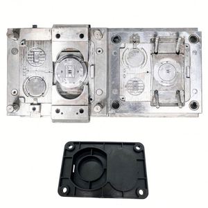 Fabricant de moules en plastique d'injection de production de couleurs de Dongguan - Product Image 1