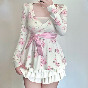 Blusa Floral con Escote Corazón, Top de Manga Larga con Lazo en la Parte Delantera y Dobladillo en Línea A, Estilo Coqueta - Product Image 5