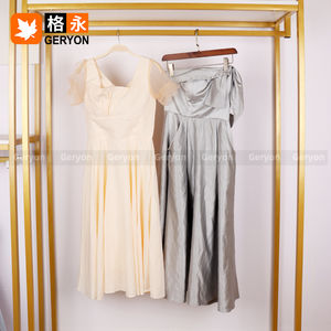 <span class=keywords><strong>Robe</strong></span> <span class=keywords><strong>de</strong></span> soirée formelle <span class=keywords><strong>de</strong></span> <span class=keywords><strong>luxe</strong></span> vintage Geryon pour femme, 90-98% neuve, couleurs mélangées, qualité export en balles - Product Image 5