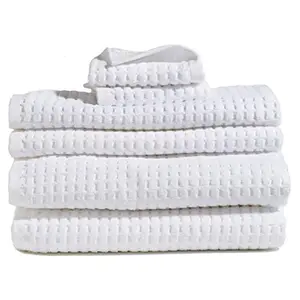 Ensemble de serviettes de luxe 6 pièces 100% coton doux et confortable avec logo débarbouillettes de bain en peluche absorbantes pour spa maison hôtel