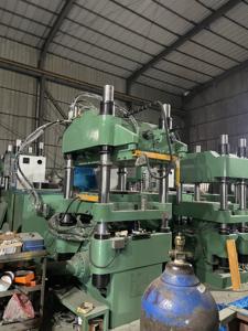 Machine de fabrication de vaisselle en mélamine <span class=keywords><strong>PANLONG</strong></span> automatique, facile à utiliser, 250 tonnes, monocolore, haute vitesse, PLC, 220V, 7500W - Product Image 4