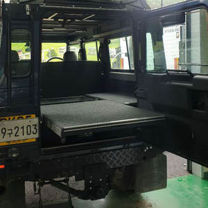 Tiroir coulissant tout-terrain VRD4X4 pour Defender 110 - Product Image 4