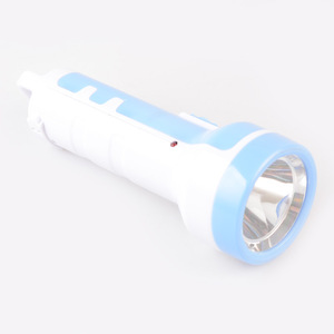 ไฟฉาย LED รุ่น FC-833 แบบชาร์จไฟได้ 12W แสงสว่างจ้า สำหรับกิจกรรมกลางแจ้ง แคมป์ปิ้ง ไฟฉุกเฉิน พกพาสะดวก - Product Image 2