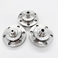 Service professionnel de précision, usinage CNC sur mesure, automatisation robotisée, usinage de pièces en acier inoxydable et aluminium.