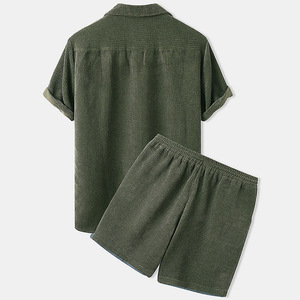 Setelan Kemeja dan Celana Pendek Rajut Korduroi Poliester Dua Potong untuk Pria, Gaya Kasual Eropa & Amerika, Bahan Bernapas, Warna Solid, Cocok untuk Musim Panas - Product Image 3