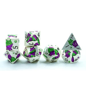 Ensemble de dés de jeu de rôle Dragons et donjons de haute qualité, forme polyédrique, dés D&D personnalisés, métal argenté, 7 pièces, design <span class=keywords><strong>chat</strong></span> pour jeu de rôle - Product Image 3