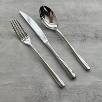 Ensemble de couverts de luxe en acier inoxydable 304, couteau, cuillère et fourchette avec poignées épaissies, ensemble de couverts pour hôtel, mariage