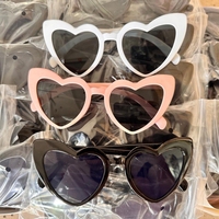 FF2486 Vintage belle rétro oeil de chat lunettes de soleil femmes filles fête amour en forme de lunettes lunettes lunettes de soleil en forme de coeur