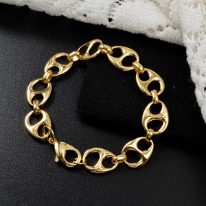 personnalisé luxury fashion bangles hollow double oval interlocking <b>copper</b> <b>bracelets</b> forunisex - Product Image 5