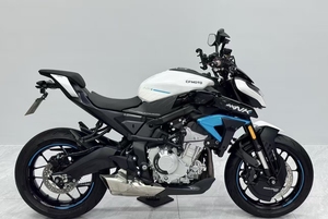 CFMoto 675NK 2025, <span class=keywords><strong>Moto</strong></span> Deportiva de 675cc - 95HP de Potencia, Chasis Ligero, Manejo Ágil |   Precio de Fábrica - Product Image 3