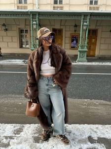 <span class=keywords><strong>Manteau</strong></span> d'hiver marron en <span class=keywords><strong>fausse</strong></span> <span class=keywords><strong>fourrure</strong></span>, <span class=keywords><strong>manteau</strong></span> <span class=keywords><strong>long</strong></span> en <span class=keywords><strong>fausse</strong></span> <span class=keywords><strong>fourrure</strong></span> à col rétro, <span class=keywords><strong>manteau</strong></span> haut de gamme en <span class=keywords><strong>fausse</strong></span> <span class=keywords><strong>fourrure</strong></span> pour femmes - Product Image 3