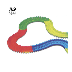Kit de bricolage pour enfants Longxi, jouet véhicule, pistes lumineuses, circuit de voitures, <span class=keywords><strong>course</strong></span> de voitures lumineuses dans le noir, <span class=keywords><strong>jouets</strong></span> éducatifs, 220 pièces, <span class=keywords><strong>course</strong></span> pop 1:64 - Product Image 5