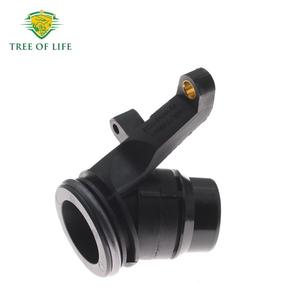 Connecteur de tuyau d'eau du moteur inférieur Tree Of Life LR013165 JDE9014 pour Land Rover Range Rover - Product Image 3