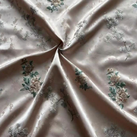 Weben Great Good Texture Hochwertige klassische wasch bare Jacquard Blumen stoff für elegante Heim textilien Sofa Tisch