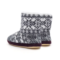 Bottes d'intérieur douces et chaudes pour l'hiver Bottes d'intérieur en peluche antidérapantes Bottes d'intérieur pour le sol Bottes de maison