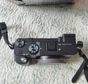 Boîtier A7C d'occasion uniquement — 24,2 MP plein format + stabilisation d'image 5 axes, excellent état, entièrement fonctionnel ! - Product Image 5