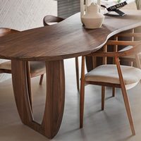 Table et chaises de salle à manger modernes en pin, de forme irrégulière, pour usage domestique, table de salle à manger en bois massif pour réunions d'affaires