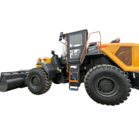 China 5,5 Tonnen Frontlader 855T 170kW Radlader Mittelklasse-Lader mit Kehrbesen und Steinschaufel zum Verkauf