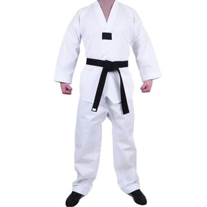 Uniforme de Taekwondo Ultraligero y Cómodo para Artes Marciales, Entrenamiento y Combate, Diseño de Última Moda, Venta al Por Mayor - Product Image 1