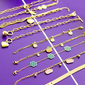 Pulsera de Zirconia Personalizable con Nombre, Diseño de Piedras Preciosas, Chapado en Oro de 18K, Acero Inoxidable, Joyería de Moda para Niños, Resistente al Agua, para Mujeres - Product Image 1