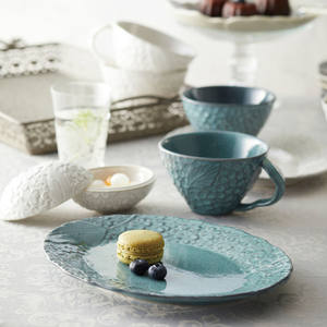 Bol en relief à motif floral doux du Japon tasse à soupe ensembles de vaisselle de fantaisie en céramique à vendre - Product Image 6