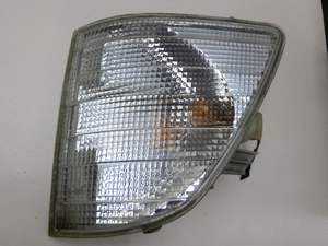 Angolo Lampada 9018200121 Segnale <span class=keywords><strong>di</strong></span> Svolta A Sinistra Indicatore <span class=keywords><strong>di</strong></span> Sostituzione Della Lampada Per <span class=keywords><strong>Mercedes</strong></span> Benz Sprinter <span class=keywords><strong>Pezzi</strong></span> <span class=keywords><strong>di</strong></span> <span class=keywords><strong>Ricambio</strong></span> - Product Image 2