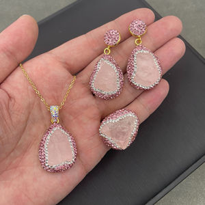 Alta moda Vintage Natural cuarzo rosa checo piedra diamante en bruto conjunto collar pendientes anillo elegante conjunto de joyería - Product Image 3