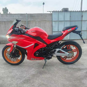 Ducati Dragon Motocyclette d'occasion avec moteur bicylindre à double vis refroidi par eau d'une capacité de 400cc. Motos pour adultes - Product Image 3