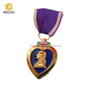 Réplica de Medalla de la Cruz de la Esperanza (Purple Heart) de la Segunda Guerra Mundial de los Estados Unidos, Tamaño Real, con Cinta - Product Image 3