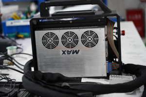 เครื่องทำความสะอาดด้วยเลเซอร์แบบพกพา <span class=keywords><strong>Goldmark</strong></span> 100w เครื่องทำความสะอาดด้วยเลเซอร์สำหรับงานฉีดพลาสติก - Product Image 5